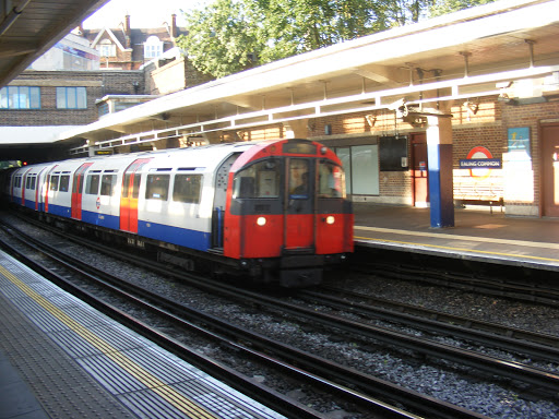 Ealing Common Station