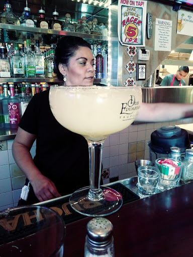 Mexican Restaurant «Mi Pueblo», reviews and photos, 800 Petaluma Blvd N, Petaluma, CA 94952, USA