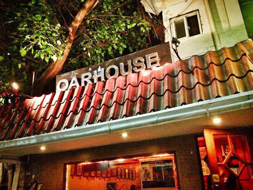 Oarhouse Pub of Manila