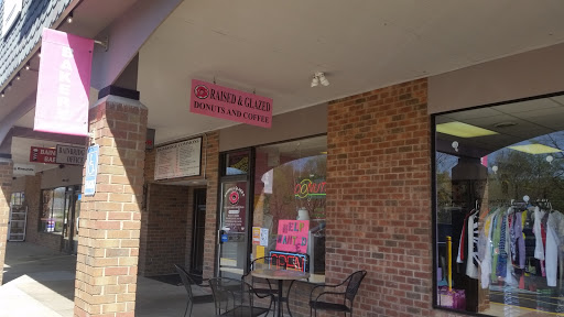 Donut Shop «Raised & Glazed Donuts», reviews and photos, 17800 Chillicothe Rd, Chagrin Falls, OH 44023, USA