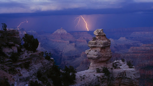 Lightning Storm Over, Grand Canyon National Park, Arizona.jpg
