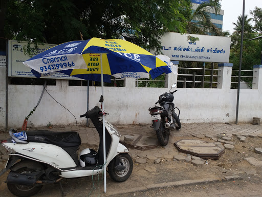 TCS Bus Stop, Old Mahabalipuram Rd, Karappakam, Chennai, Tamil Nadu 600100, India, Bus_Interchange, state TN