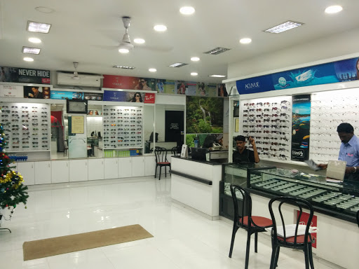 Lens & Frames Opticians, Opp. Seematti Theater, YMCA Rd, Alappuzha, Kerala 688001, India, Optometrist_Shop, state KL