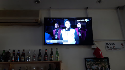 Cheers Bar