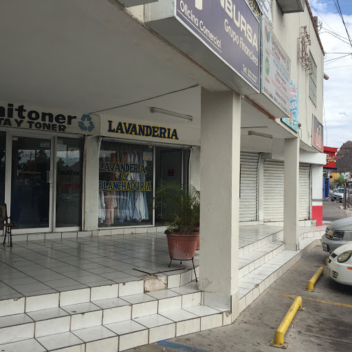 Lavanderia y planchaduria la burbuja, Ensenada Grande 3, Las Américas, 85440 Heroica Guaymas, Son., México, Servicio de lavandería | SON