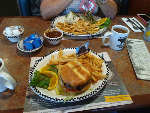 American Restaurant «Woodland Black Bear Diner», reviews and photos, 1530 E Main St, Woodland, CA 95776, USA