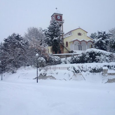Photos of Toyota &Gamma;&kappa;&alpha;&rho;ό&zeta;&eta;&sigmaf;