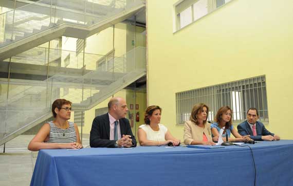 Red de Viviendas Solidarias 2012-2015 Red de Viviendas Solidarias 2012-2015