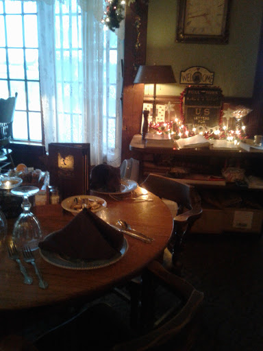 American Restaurant «Colony House Restaurant», reviews and photos, 25811 119th St, Trevor, WI 53179, USA