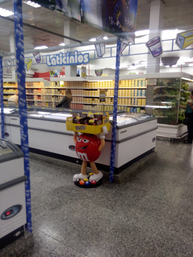 Supermercado Veran, R. Benjamin Constant, 894 - Centro, Suzano - SP, 08674-011, Brasil, Supermercado, estado São Paulo