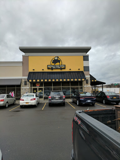 Chicken Wings Restaurant «Buffalo Wild Wings», reviews and photos, 1631 County Rd 64 G2, Horseheads, NY 14845, USA
