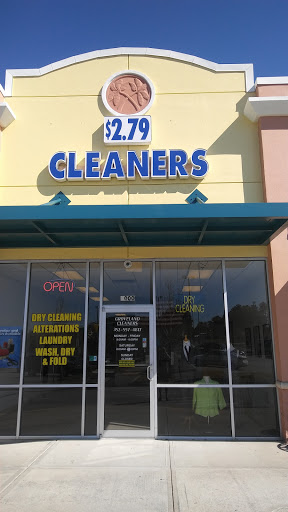 Laundromat «Groveland Laundry & Drycleaning», reviews and photos, 158 E Broad St, Groveland, FL 34736, USA