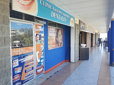 Photos of Cl&iacute;nica de Especialidades Dentales
