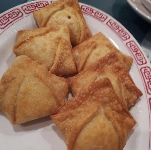 most delicious wontons ever. From Foodie Finds: Authentic Chinese at Milwaukee's Fortune Restaurant