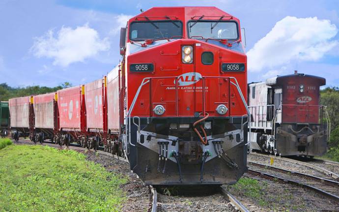 Relatorio transporte ferroviario