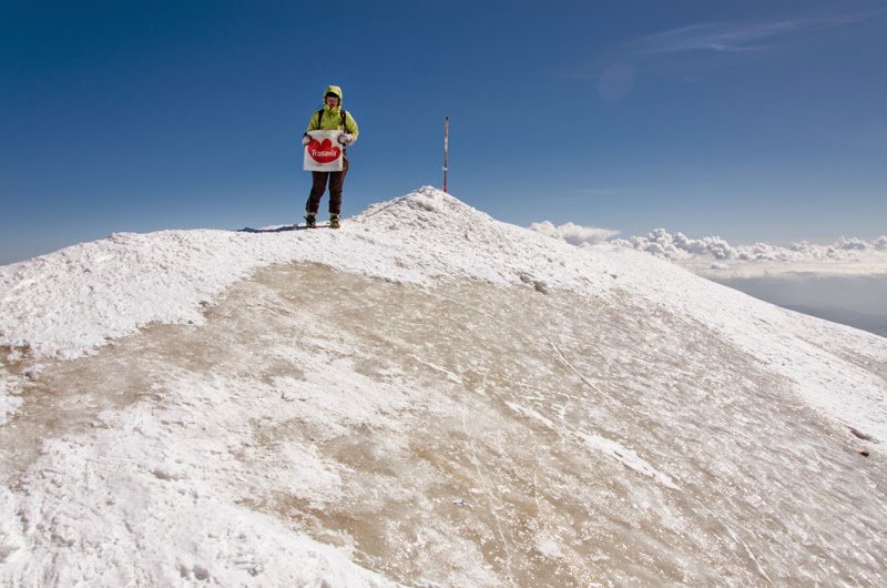 Corina victorioasa pe Varful Ararat 5125 m