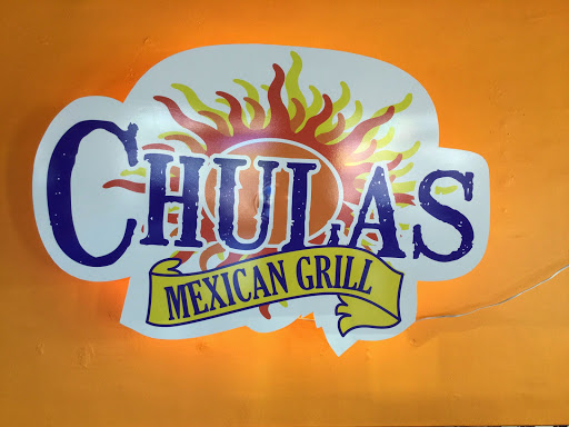 Chulas Mexican Grill logo