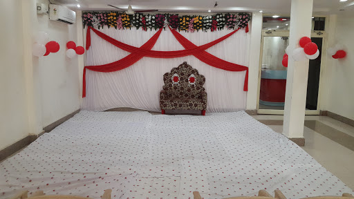 HOTEL PUSHPANJALI, Sadar Bazar, Mahveer Ganj, Bhind, Madhya Pradesh 477001, India, Restaurant, state MP