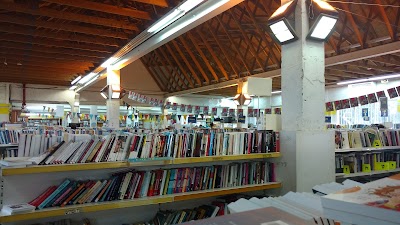 photo of צומת ספרים (Permanently Closed)