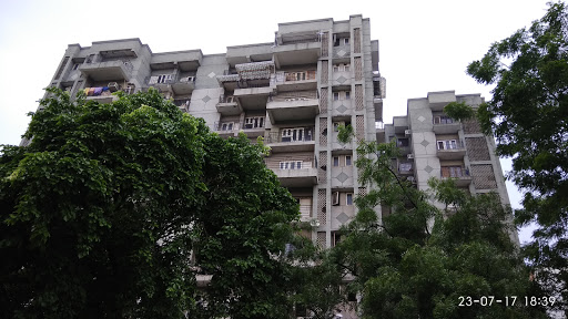 Mayurdhwaj Apartment, Raja Ram Kohli Marg, Taj Enclave, Geeta Colony, New Delhi, Delhi 110031, India, Apartment_complex, state DL