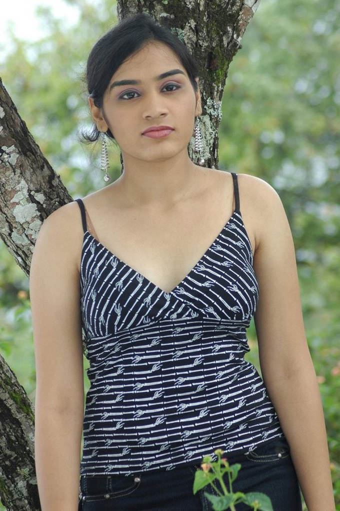 Suhani Tamil Actress Hot Masala Photo Gallery South Wood Gallery