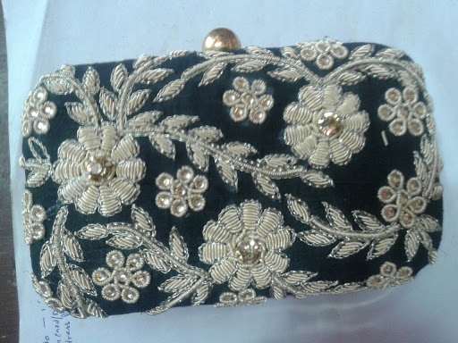 AHS Crafts- Indian Handicrafts, Crafts Bags, Fashion, manufacturers, exporters, Jangi House, 5-M, Shahpur Jat, New Delhi, Delhi 110049, India, Exporter, state DL