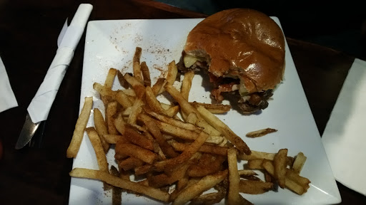 Bar & Grill «Steakouts Homeplate», reviews and photos, 85 Harding Hwy, Pittsgrove Township, NJ 08318, USA