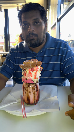 Ice Cream Shop «House of Ice Cream», reviews and photos, 947 N El Dorado St, Stockton, CA 95202, USA