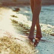 Ходить без обуви во сне