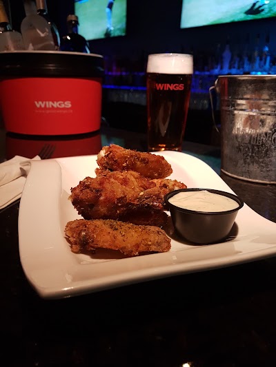 Photos of WINGS Abbotsford