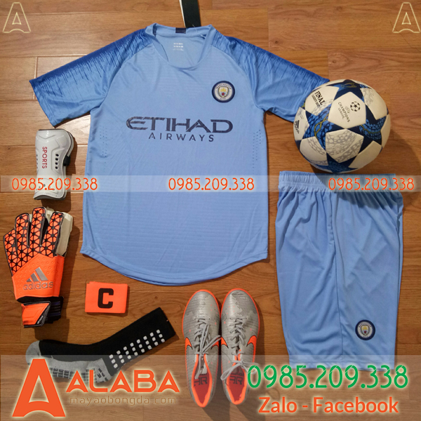 Thời trang nam: Những mẫu áo bóng đá của câu lạc bộ Man City mùa giải 2019 2020 Ao-mancity-2018-xanh