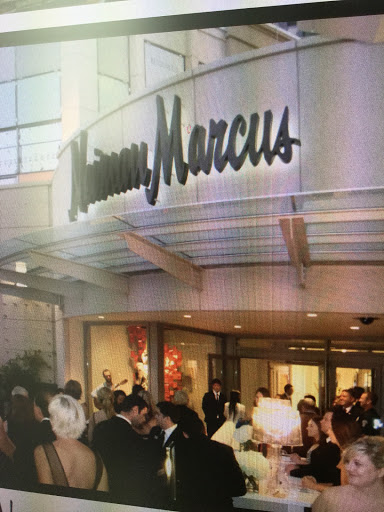 Clothing Store «Neiman Marcus», reviews and photos, 2442 E Sunrise Blvd, Fort Lauderdale, FL 33304, USA