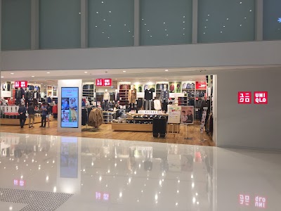 Photos of Uniqlo