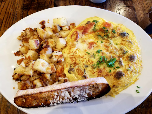 Breakfast Restaurant «First Watch - Gulf Coast Town Center», reviews and photos, 10021 University Plaza Dr, Fort Myers, FL 33913, USA