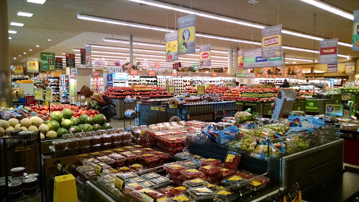 Grocery Store «Safeway», reviews and photos, 1450 Howard Ave, Burlingame, CA 94010, USA