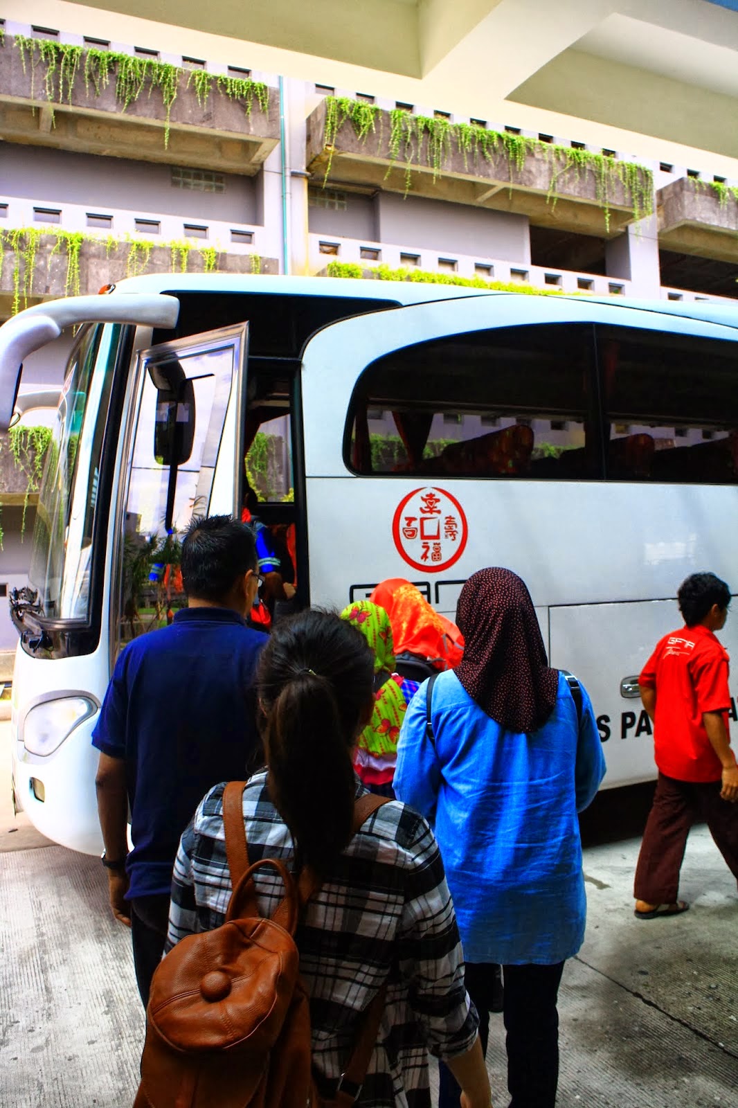 travel bali murah tour bali murah 2012