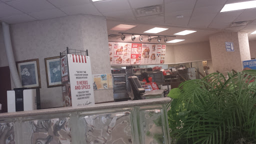 Fast Food Restaurant «KFC», reviews and photos, 2 Mallett Way, Bluffton, SC 29910, USA