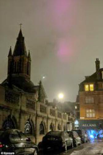 The Mystery Pink Light That Appeared Over London