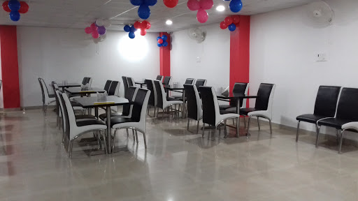 AAHAR RESTAURENT, 76/4A, Stanley Rd, Kamla Nagar, Civil Lines, Allahabad, Uttar Pradesh 211002, India, Restaurant, state UP