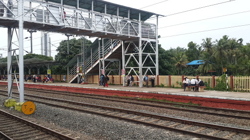 Tripunitura, Railway Station Rd, Karingachira, Thrippunithura, Ernakulam, Kerala 682301, India, Metro_Rail_Station, state KL