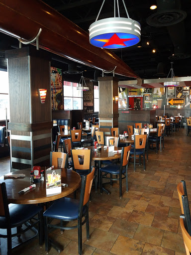 Restaurant «TGI Fridays», reviews and photos, 1500 E Lake Cook Rd, Wheeling, IL 60090, USA