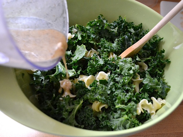 combine dressing kale pasta