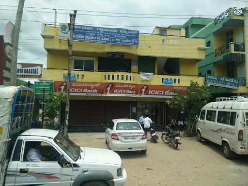 ICICI Bank Mandya - Branch & ATM, Factory Circle, Shivaleela Complex, Besides Padma Sagar Restaurant, Mandya, Karnataka 571401, India, Savings_Bank, state KA