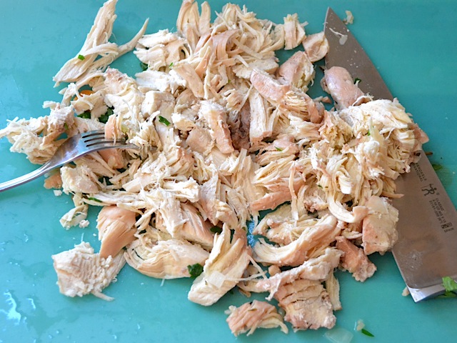 shredded chicken breasts 