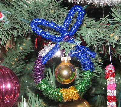 Glitter Pipe Cleaner and Shower Curtain Ring Ornament