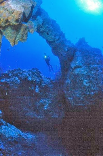 ArcoLa-Catedral (@Ecosubtenerife) ArcoLa-Catedral (@Ecosubtenerife)