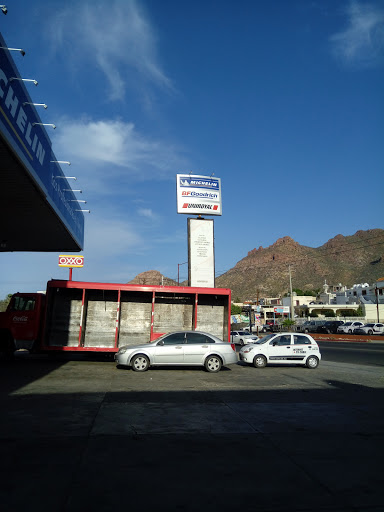 Distribuidora General Popo de Guaymas, García López SN, Centro, 85400 Heroica Guaymas, Son., México, Tienda de neumáticos | SON