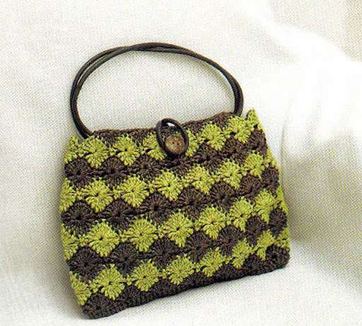 9 موديلات شنط  للأنيقات بالباترون (crochet handbag ) 16