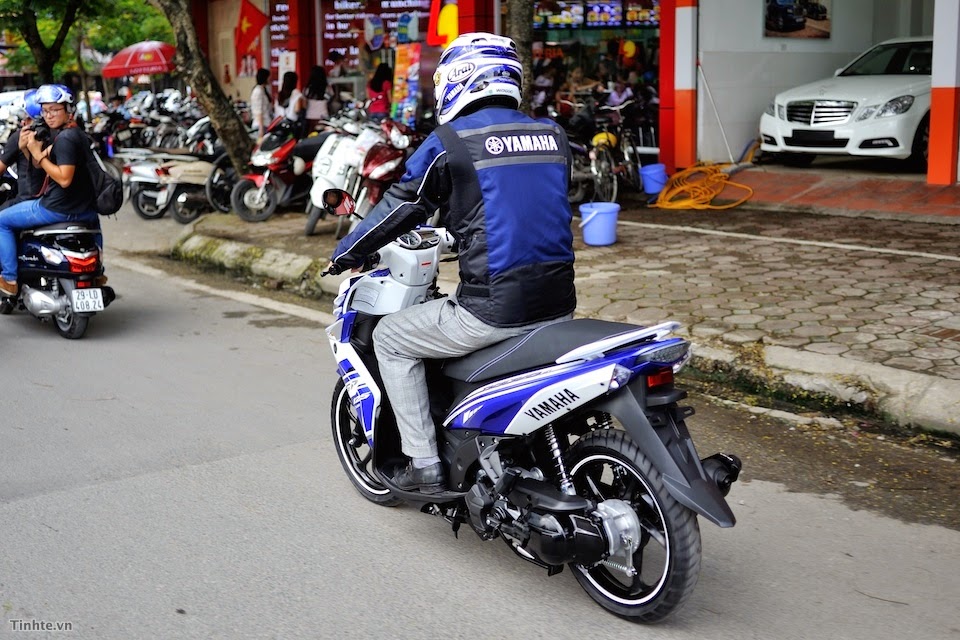 Yamaha Town Hà Nội khai trương với không gian rộng lớn, hiện đại DSC_3222.