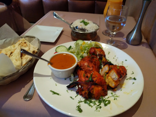 Indian Restaurant «Aangan», reviews and photos, 2701 Broadway, New York, NY 10025, USA